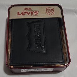 Levi's Black RFID Wallet